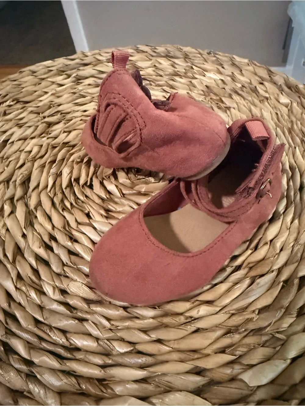 Old Navy Girls Suede Mary Jane Shoes in Dusty Rose
